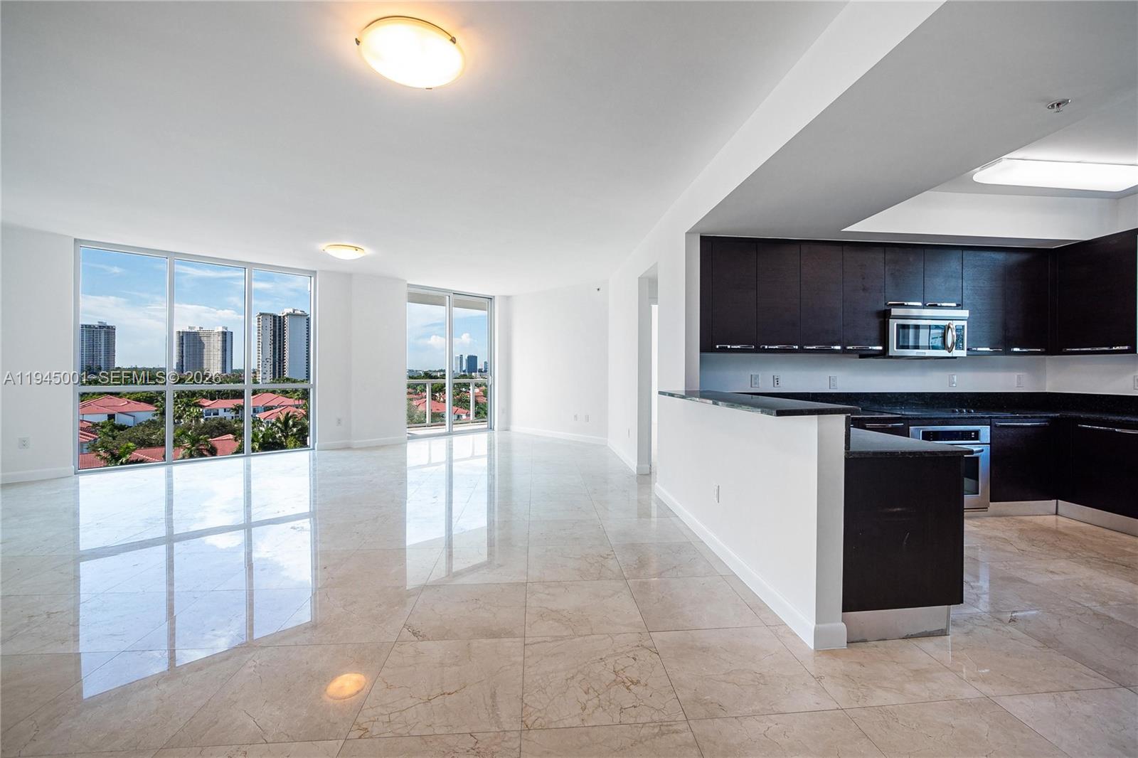 3030 NE 188 st #608, Aventura FL 33180