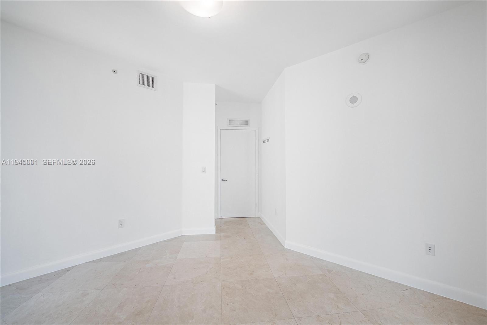 3030 NE 188 st #608, Aventura FL 33180