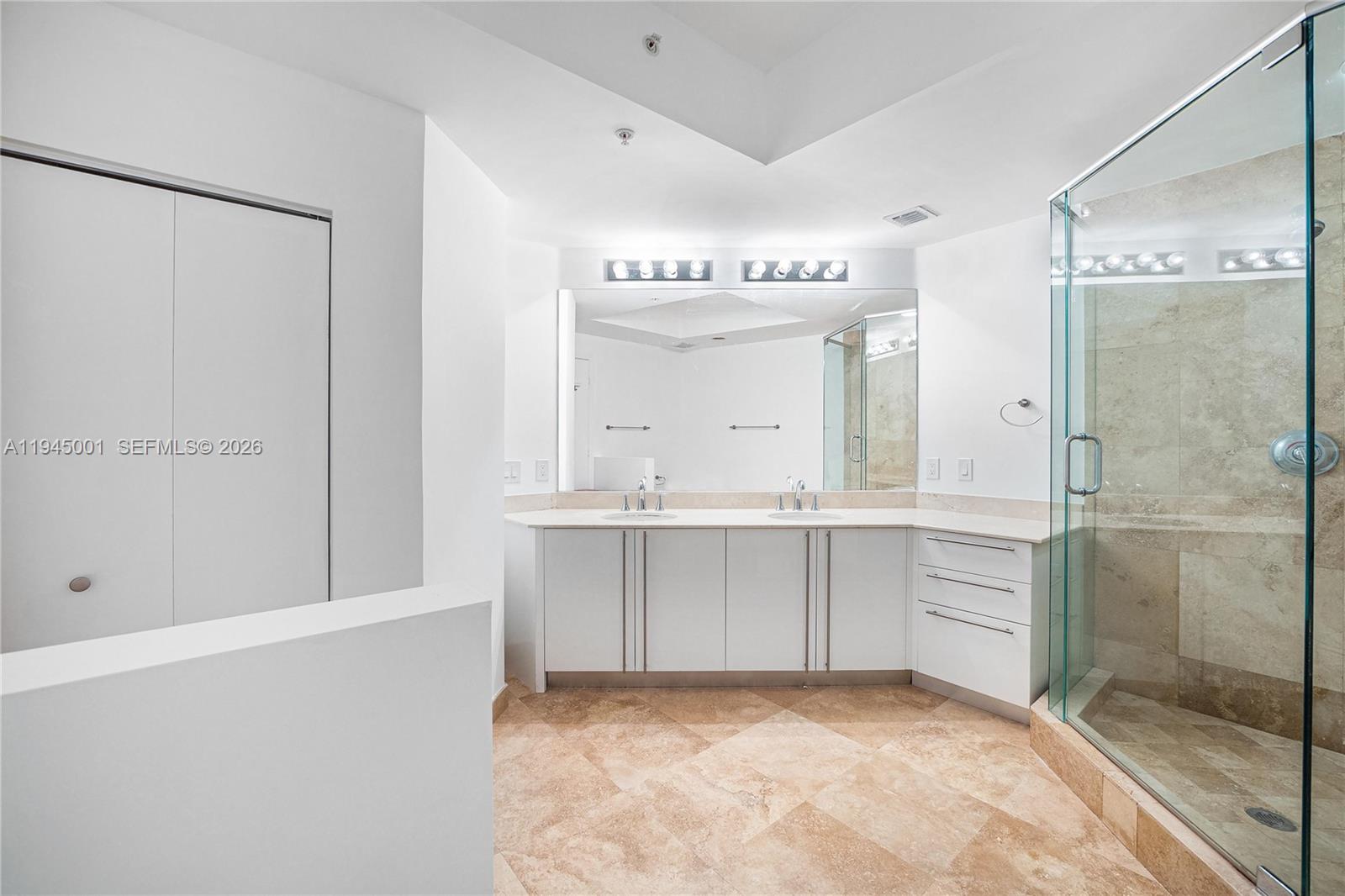 3030 NE 188 st #608, Aventura FL 33180