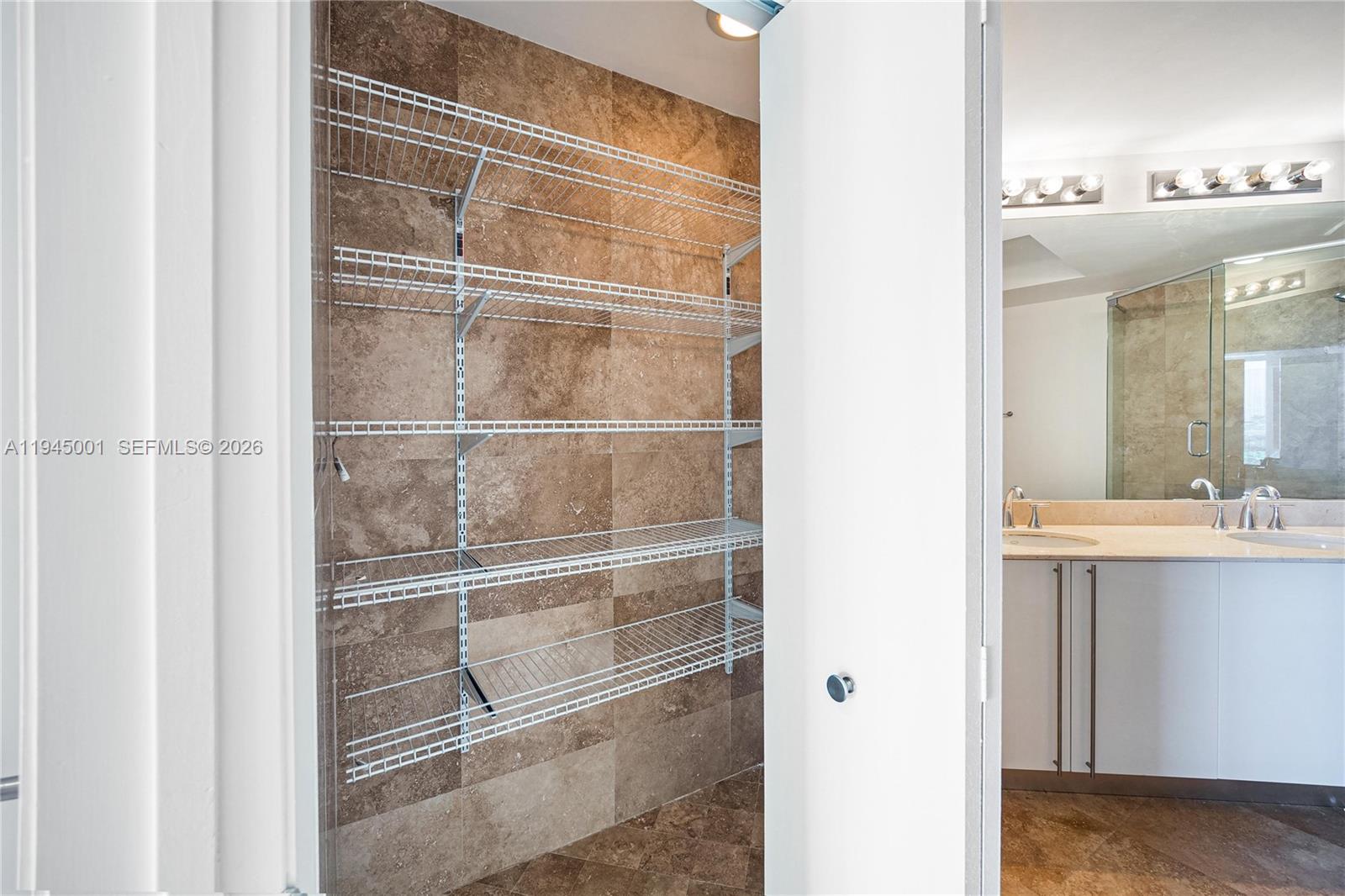3030 NE 188 st #608, Aventura FL 33180