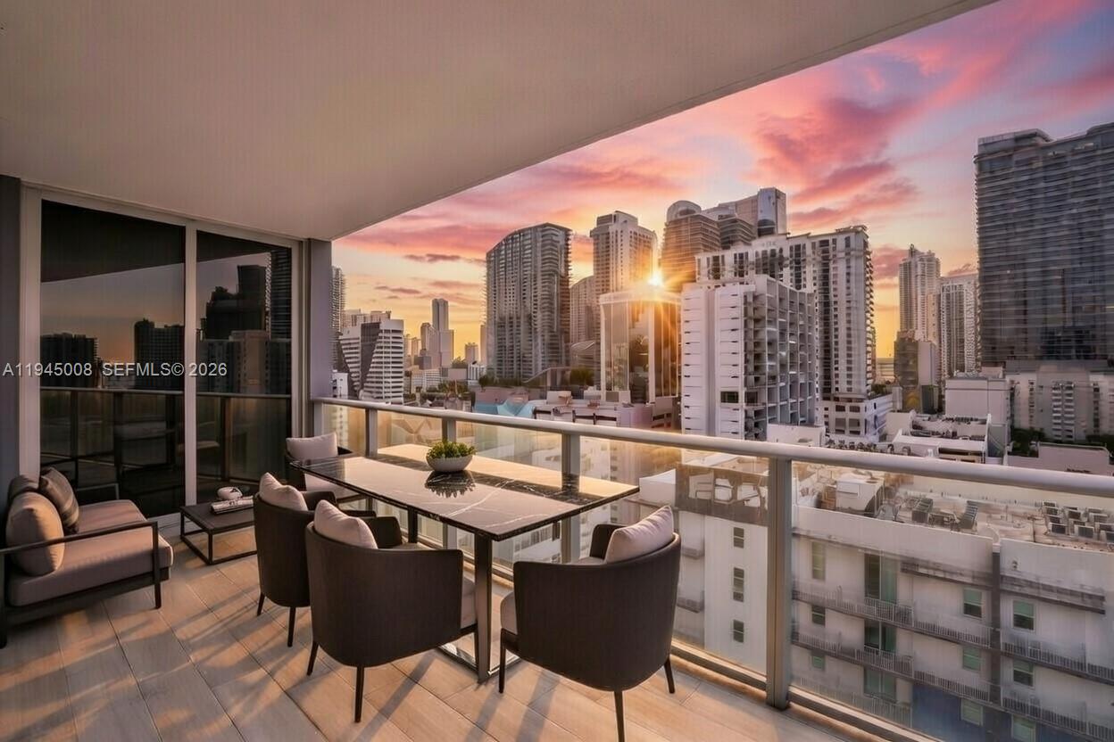 1010 SW 2nd Ave #1703, Miami FL 33130