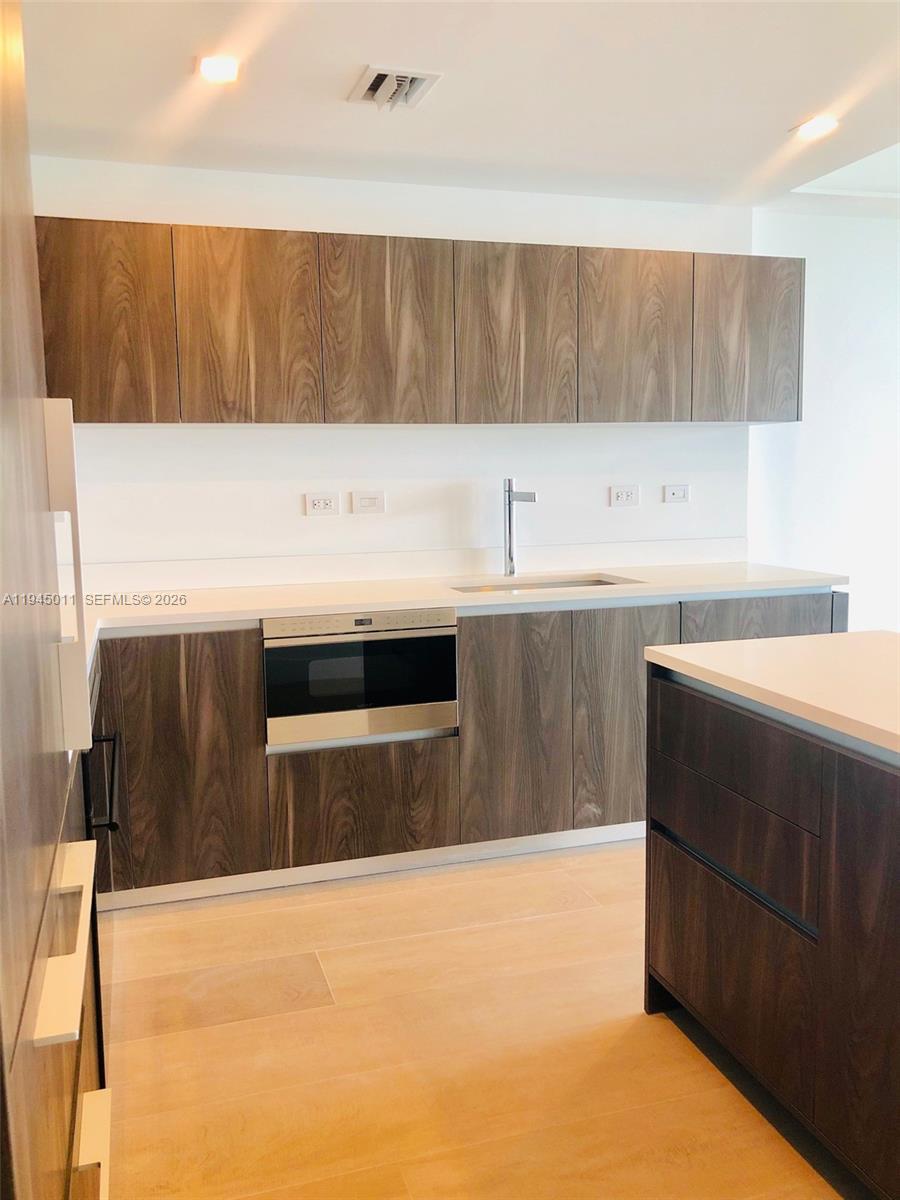 3131 NE 7th Ave #3305, Miami FL 33137