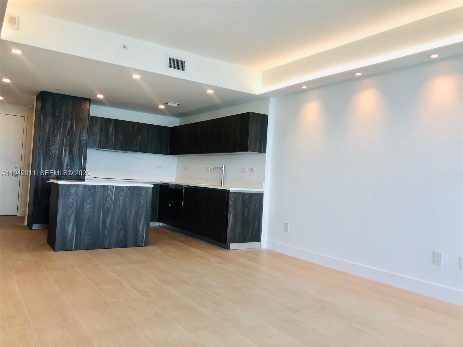 3131 NE 7th Ave #3305, Miami FL 33137