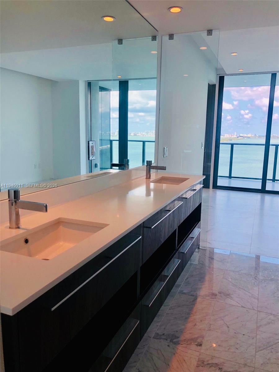 3131 NE 7th Ave #3305, Miami FL 33137