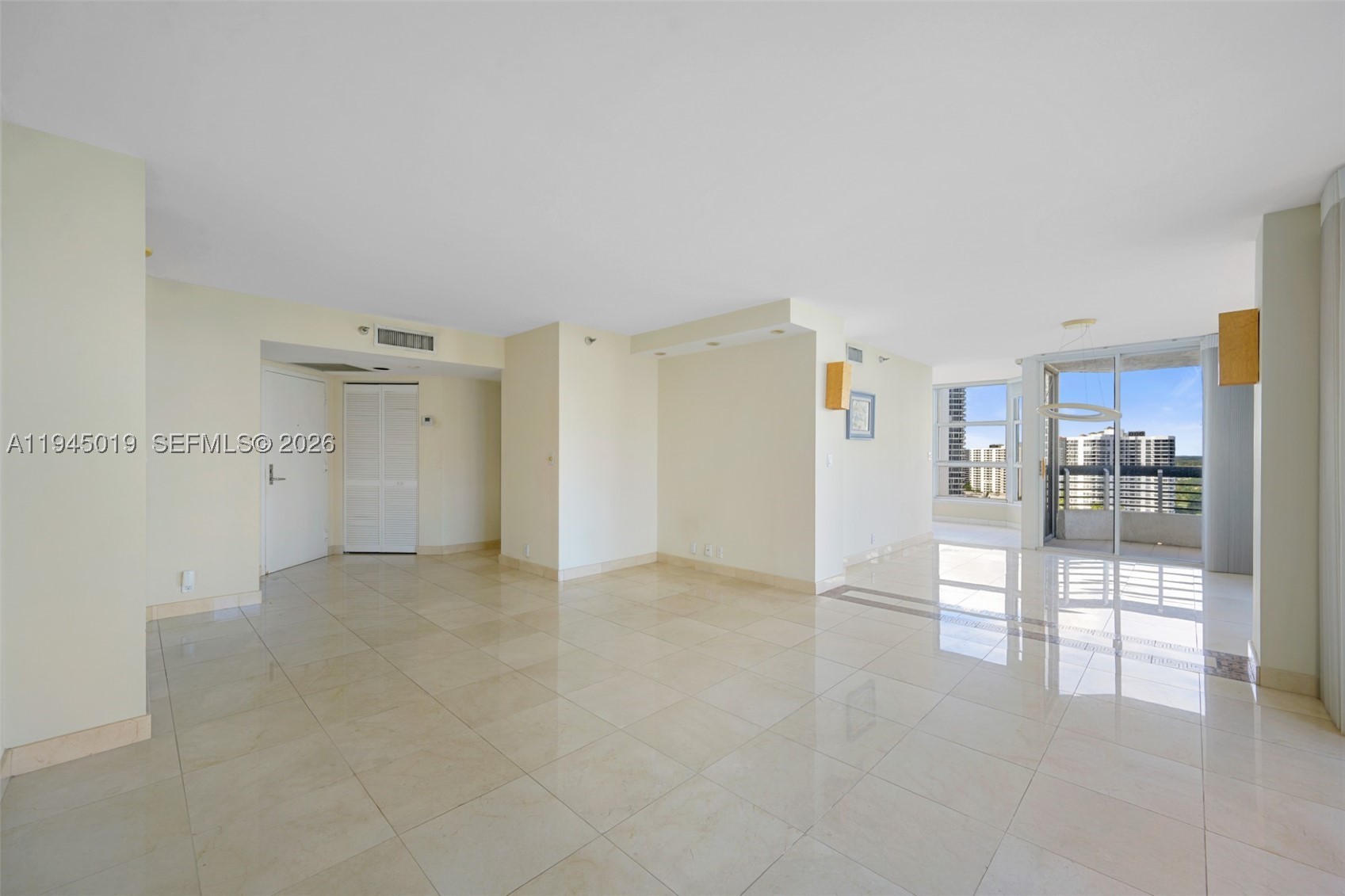 19101 NE 36th Ct #2006, Aventura FL 33180