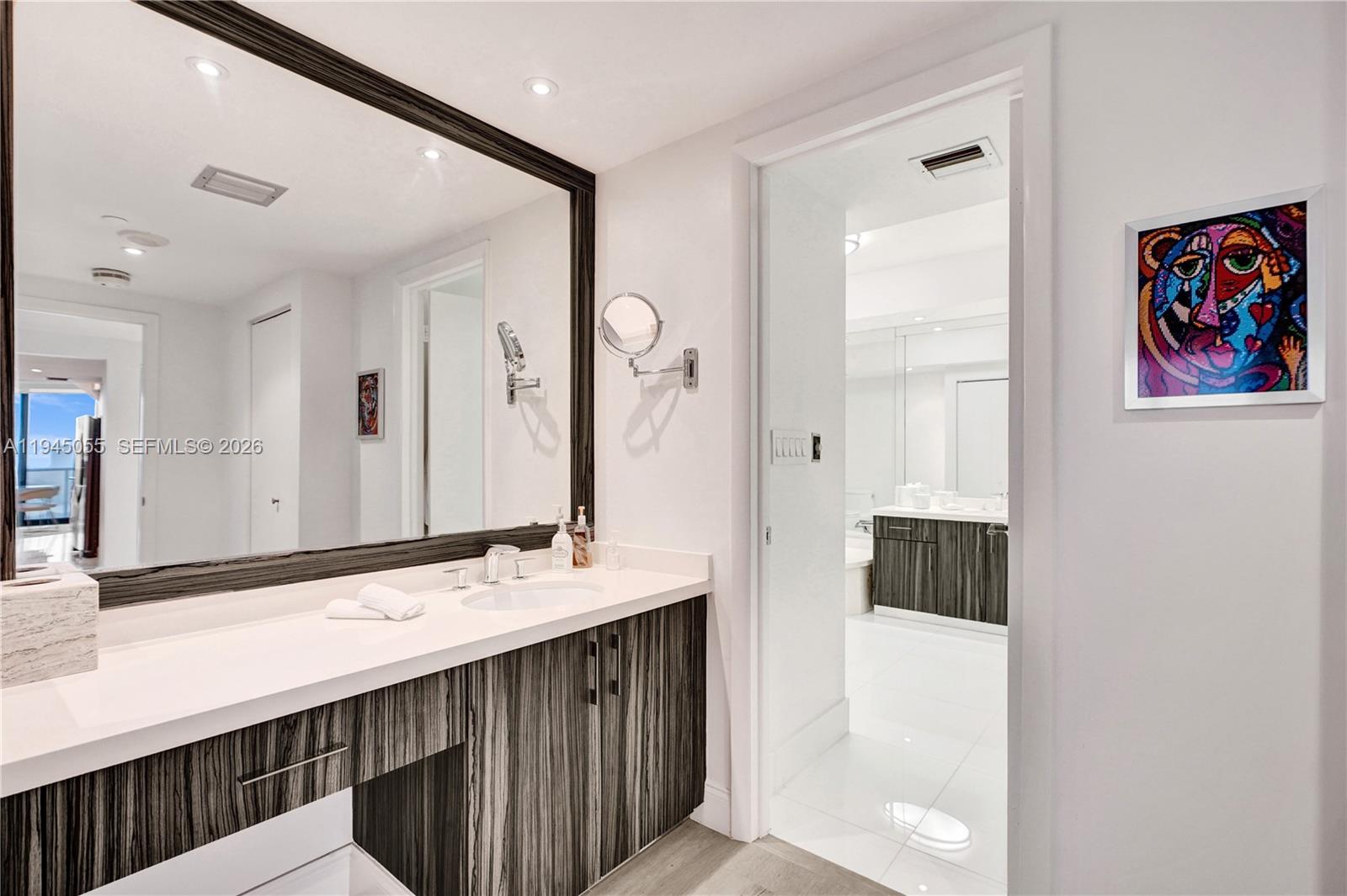 20281 E Country Club Dr #1002, Aventura FL 33180
