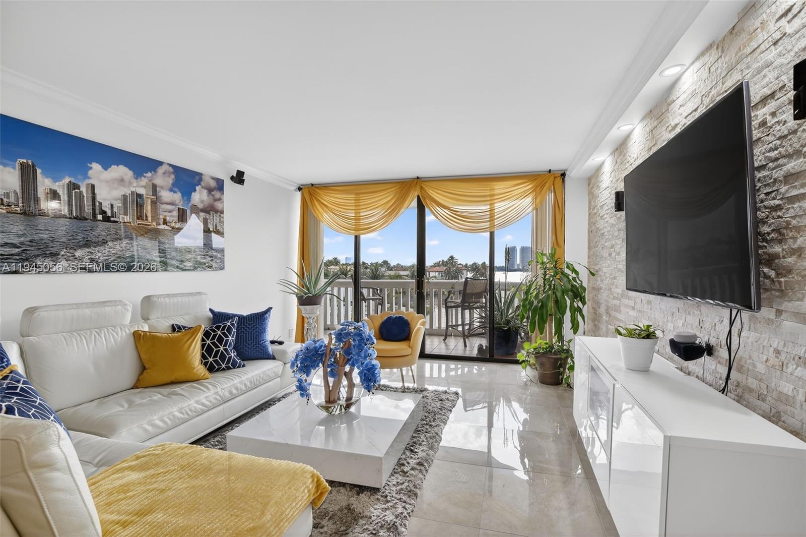 1000 Island Blvd #312, Aventura FL 33160