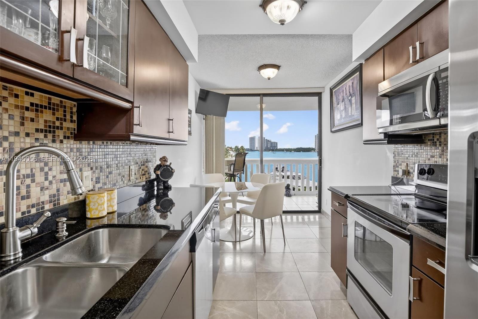 1000 Island Blvd #312, Aventura FL 33160