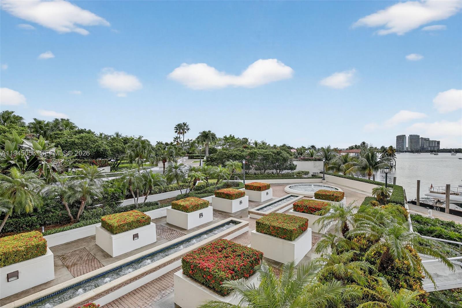 1000 Island Blvd #312, Aventura FL 33160