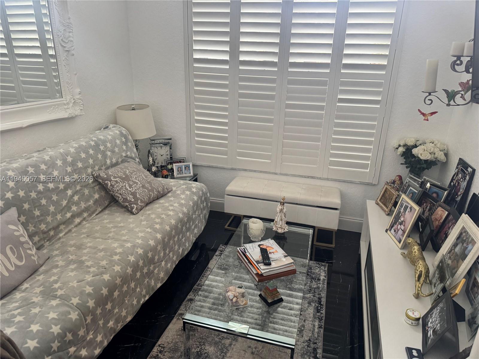 13707 NW 21st St, Pembroke Pines FL 33028