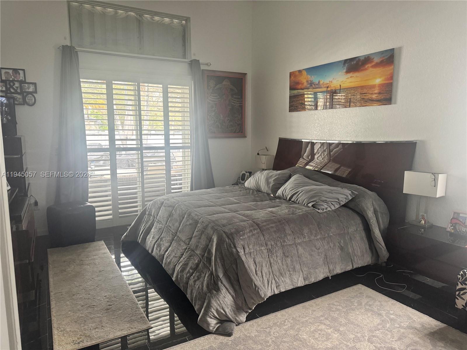 13707 NW 21st St, Pembroke Pines FL 33028