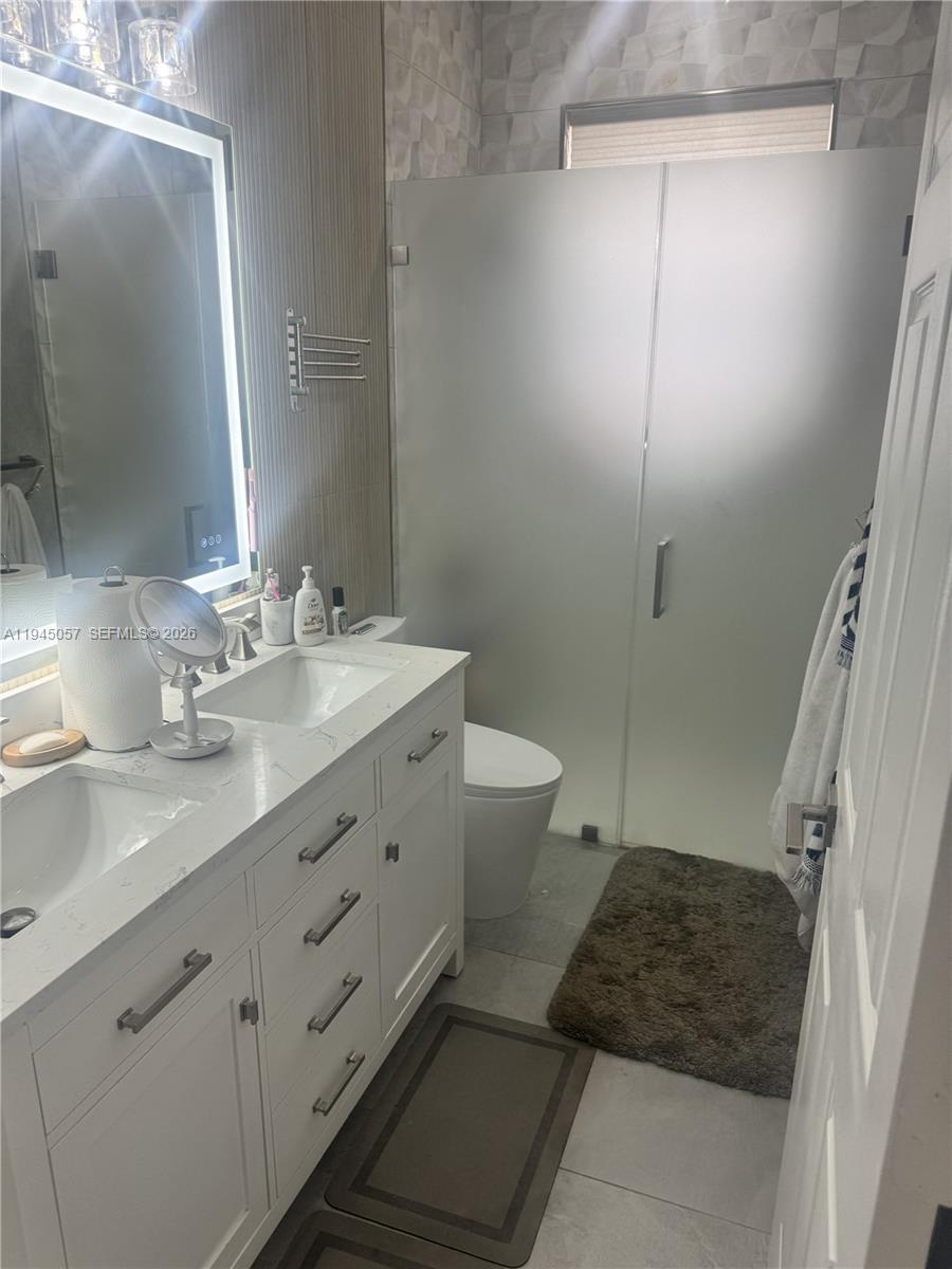 13707 NW 21st St, Pembroke Pines FL 33028