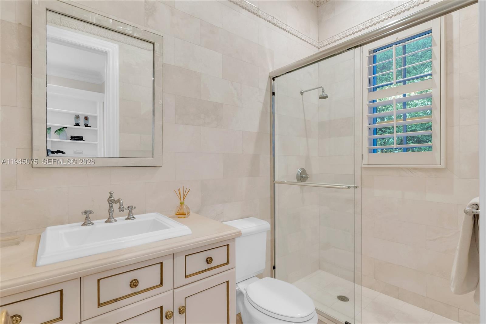 7426 SW 49th Pl, Miami FL 33143
