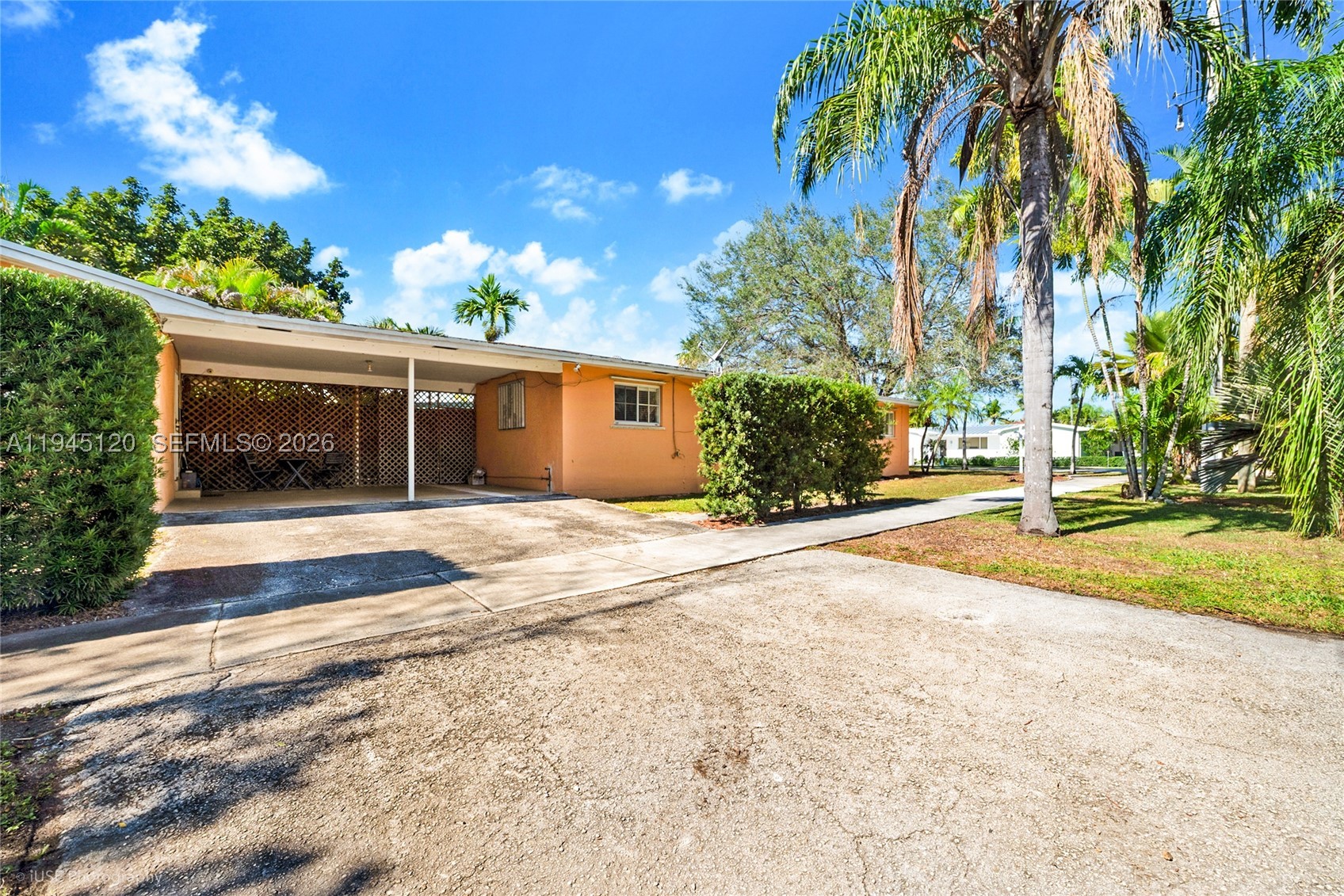 5700 SW 45th Ter, Miami FL 33155