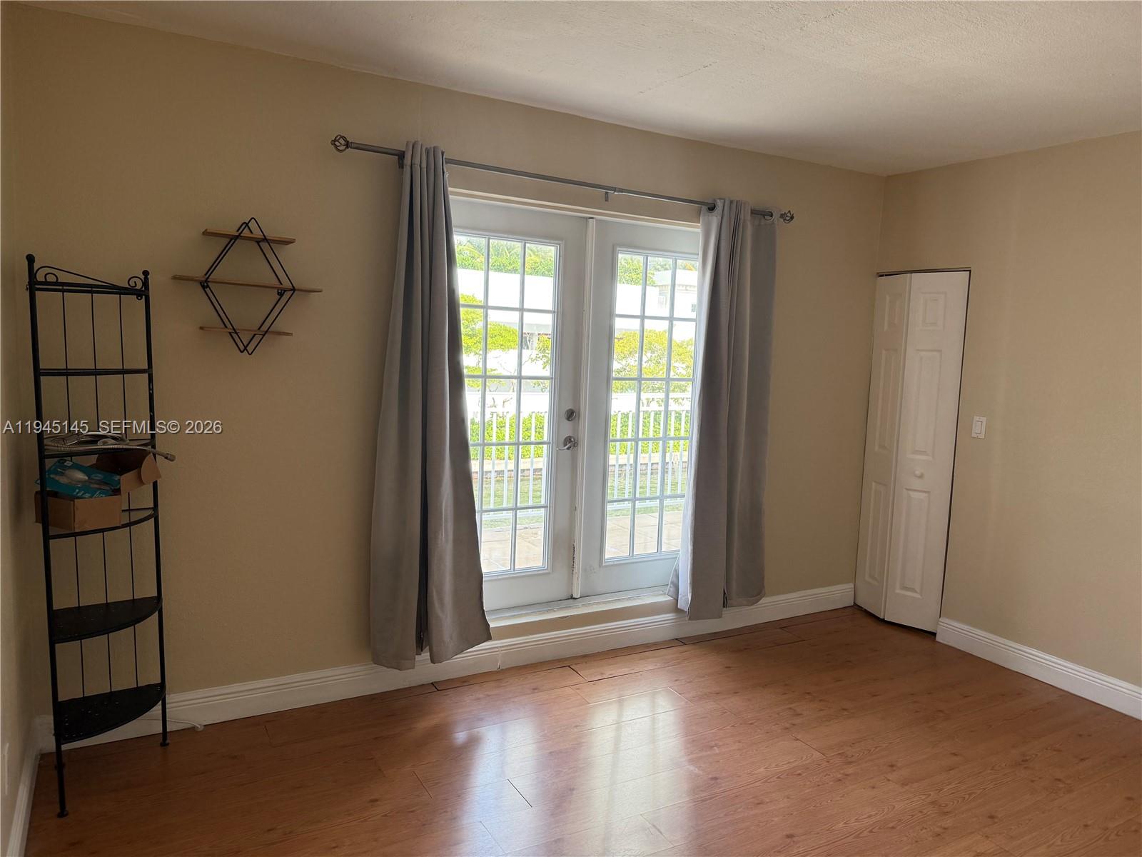 3745 NE 171st St #40, North Miami Beach FL 33160