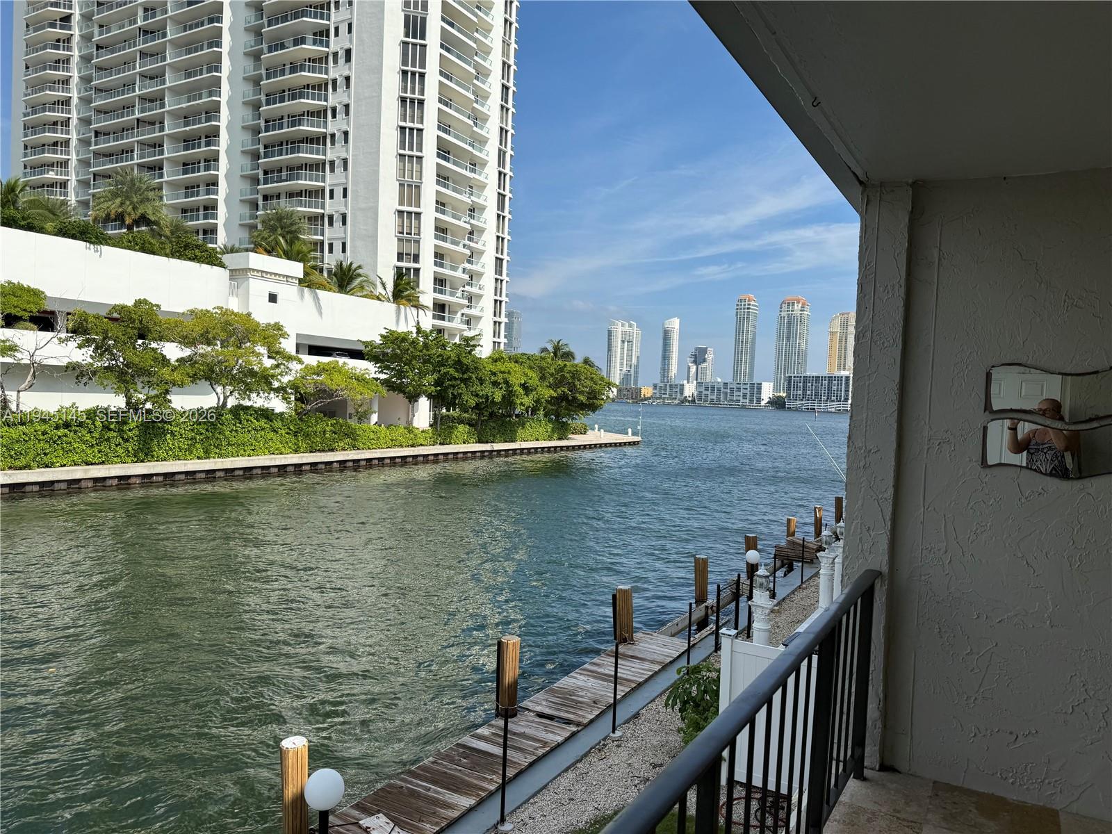 3745 NE 171st St #40, North Miami Beach FL 33160