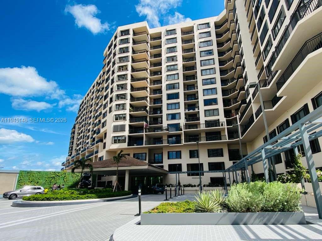 540 Brickell Key Dr #1201, Miami FL 33131