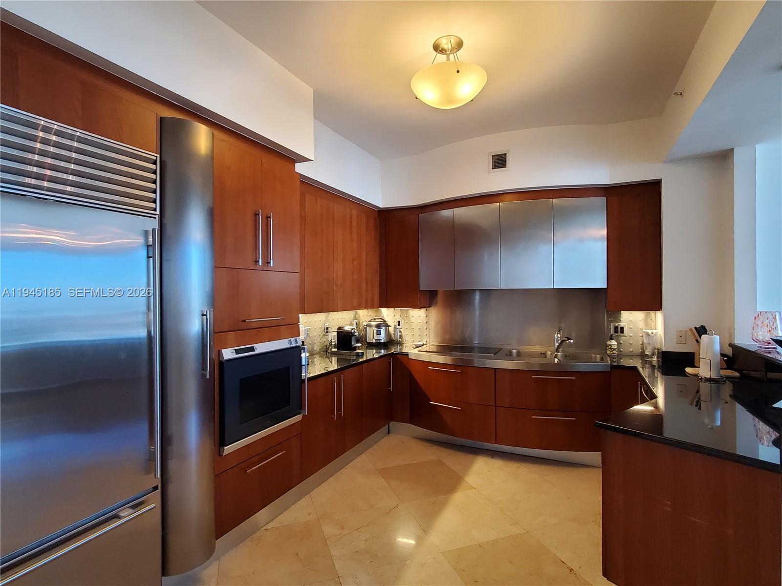 18101 Collins Ave #1408, Sunny Isles Beach FL 33160