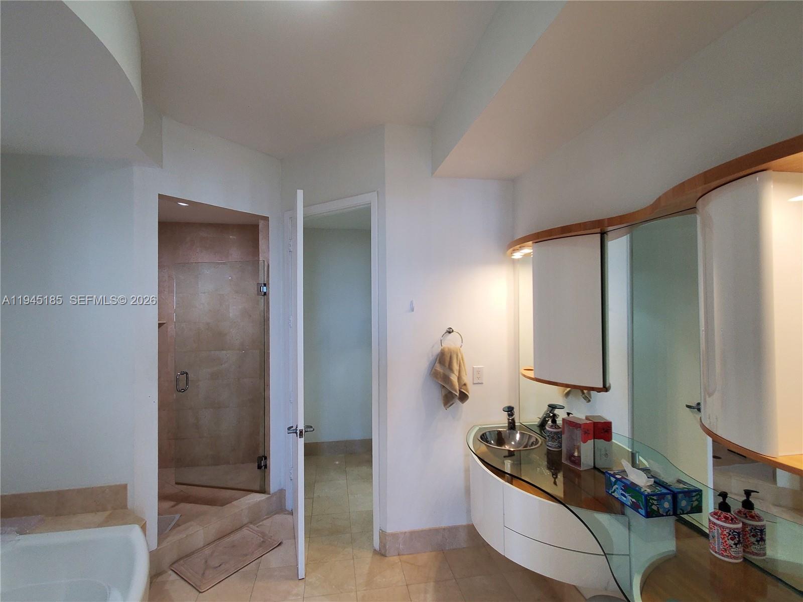 18101 Collins Ave #1408, Sunny Isles Beach FL 33160