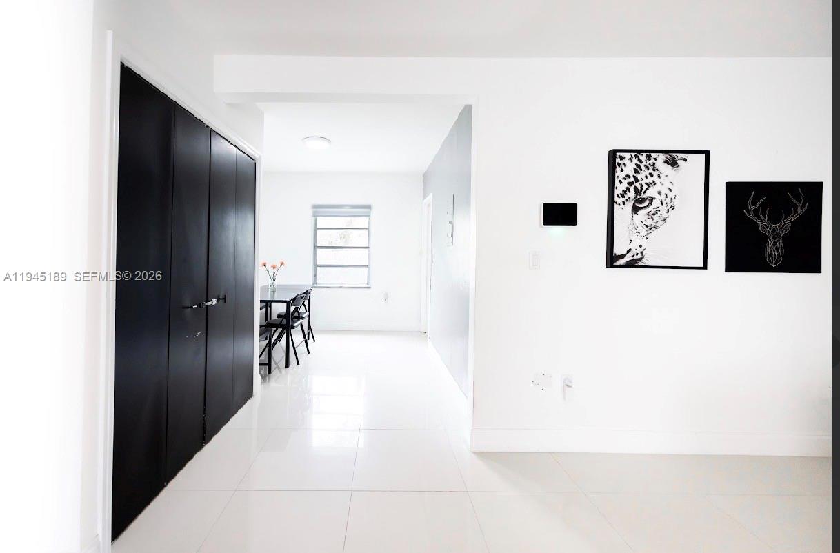 3135 NW 18th St, Miami FL 33125