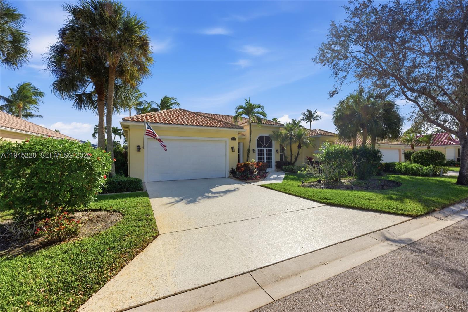 7646 Red River Rd, West Palm Beach FL 33411