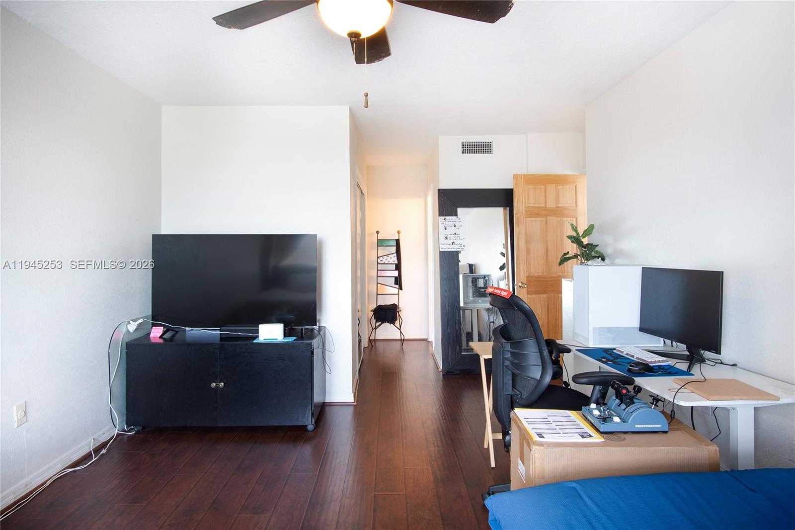 11930 N Bayshore Dr #609, North Miami FL 33181