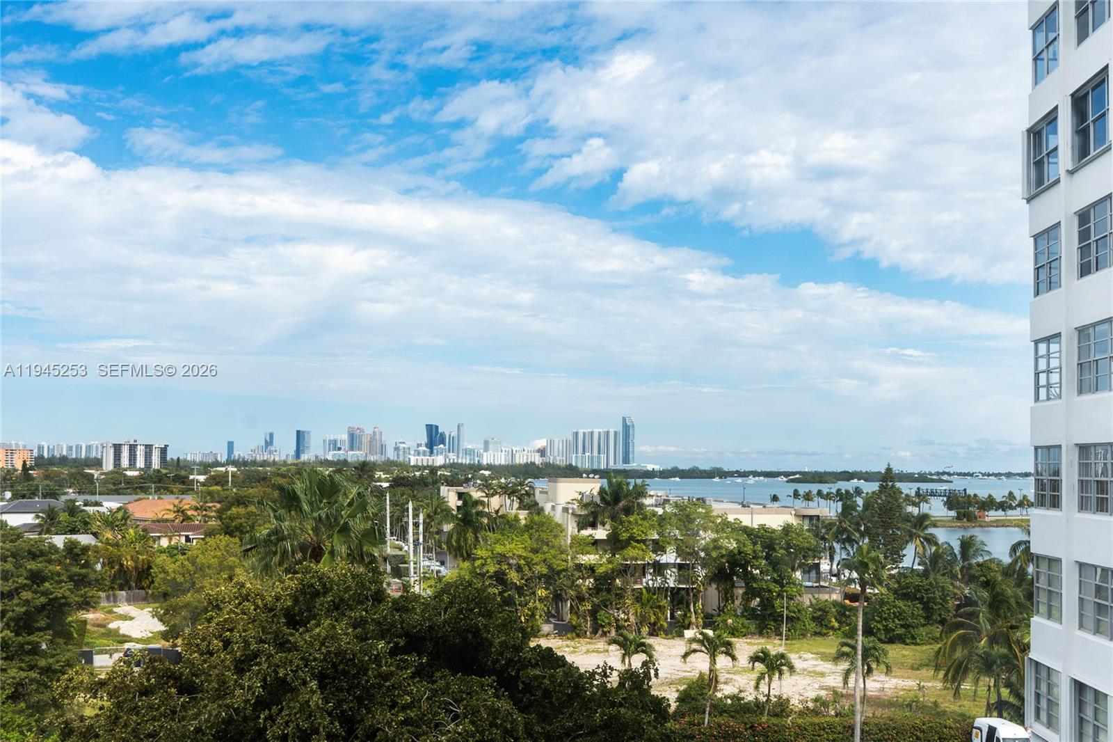 11930 N Bayshore Dr #609, North Miami FL 33181