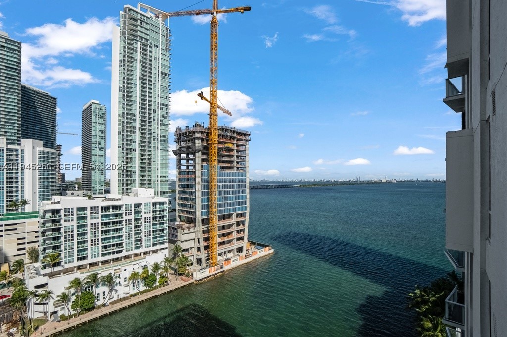 601 NE 27th St #1505, Miami FL 33137
