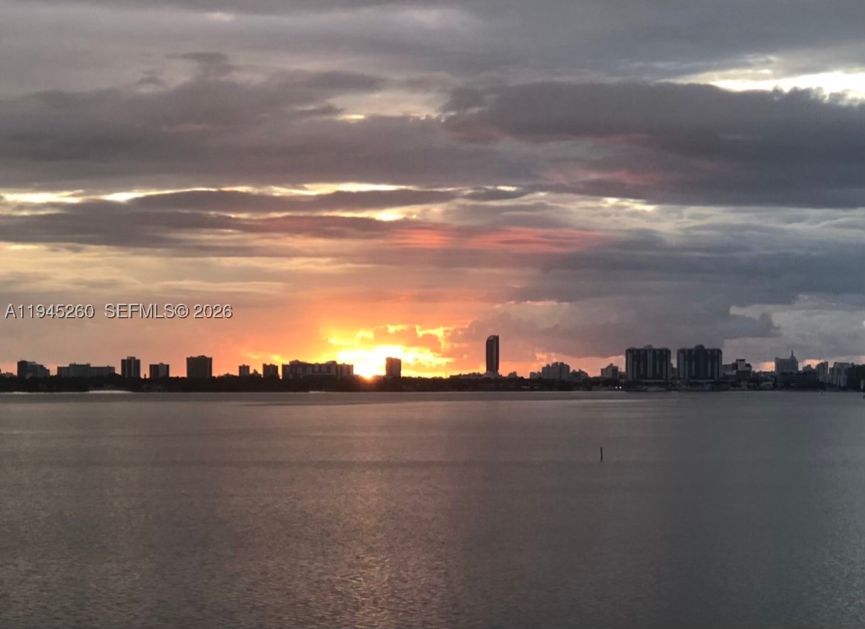 601 NE 27th St #1505, Miami FL 33137