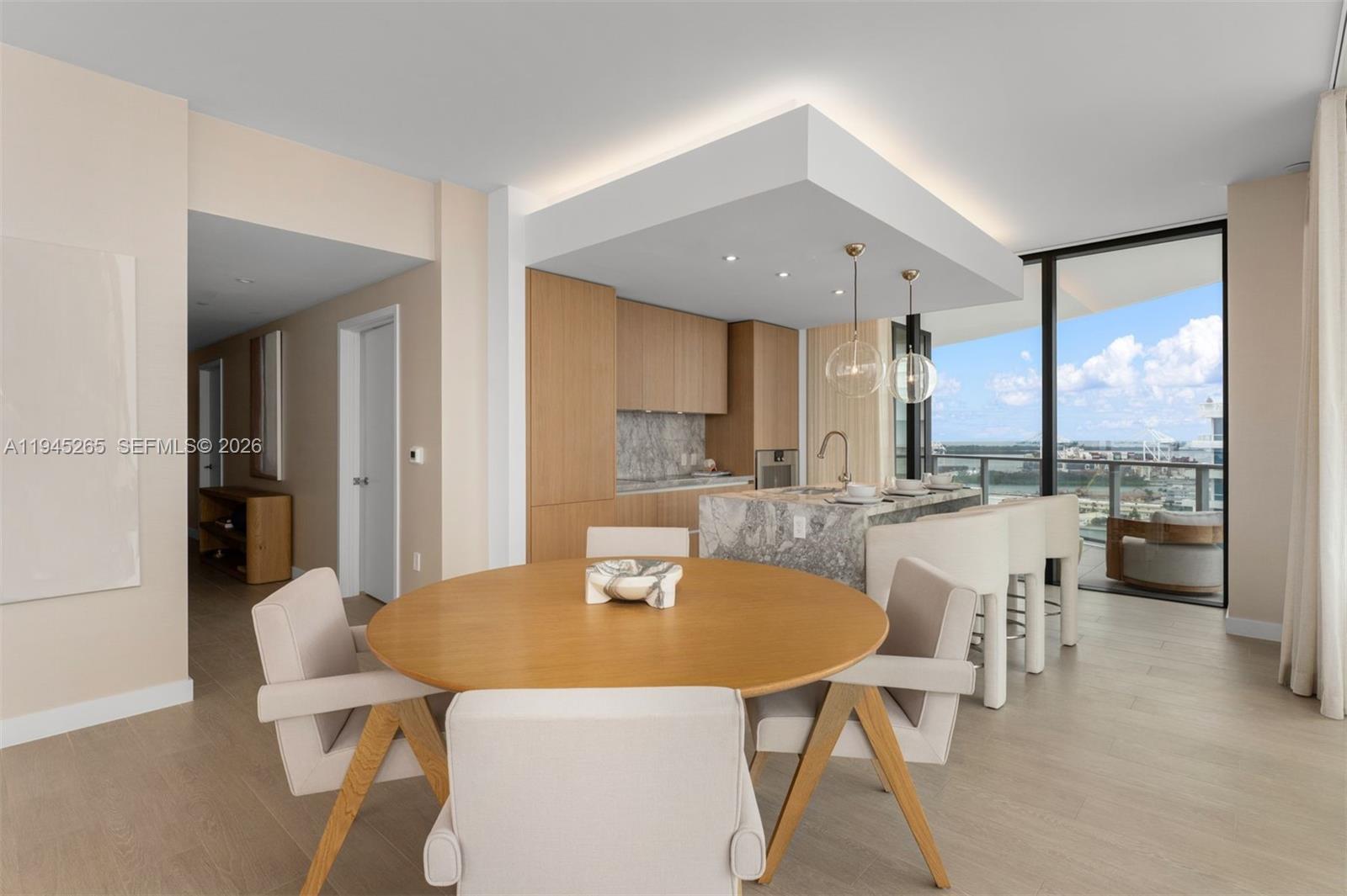 500 Alton Rd #2105, Miami Beach FL 33139