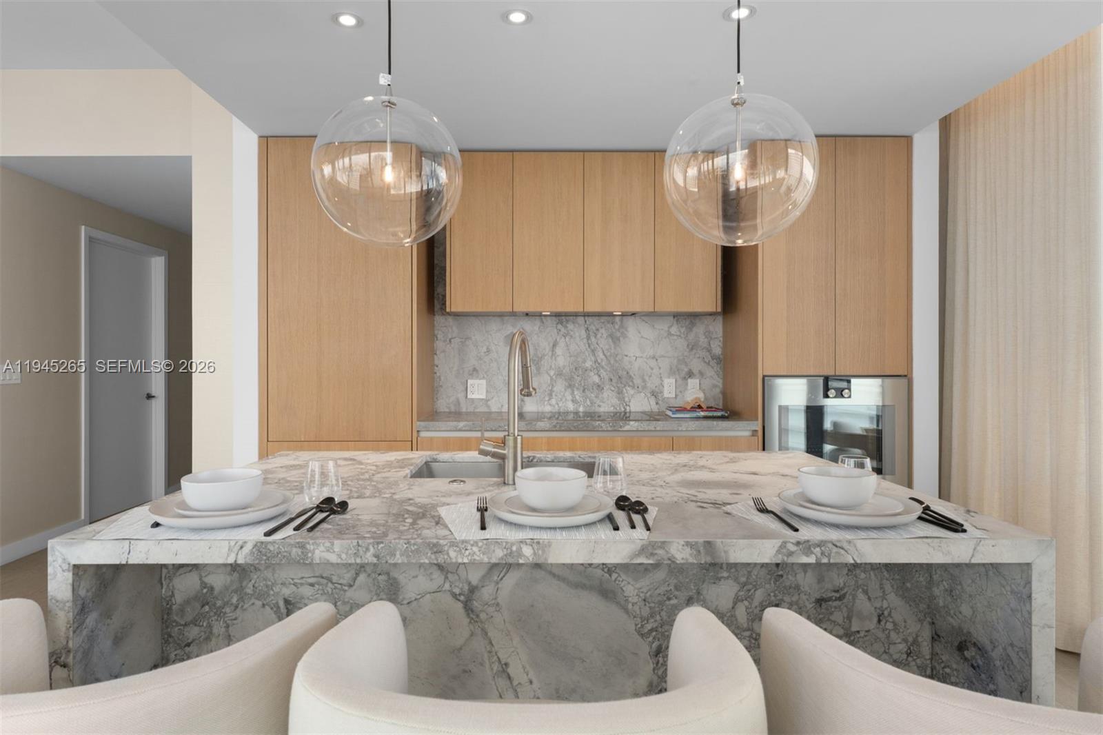 500 Alton Rd #2105, Miami Beach FL 33139