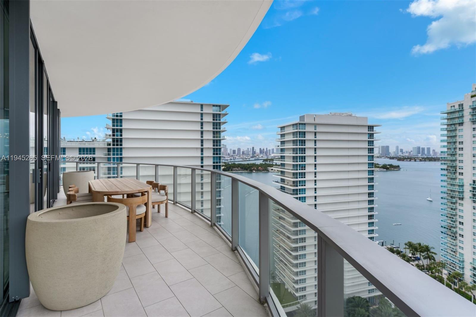500 Alton Rd #2105, Miami Beach FL 33139