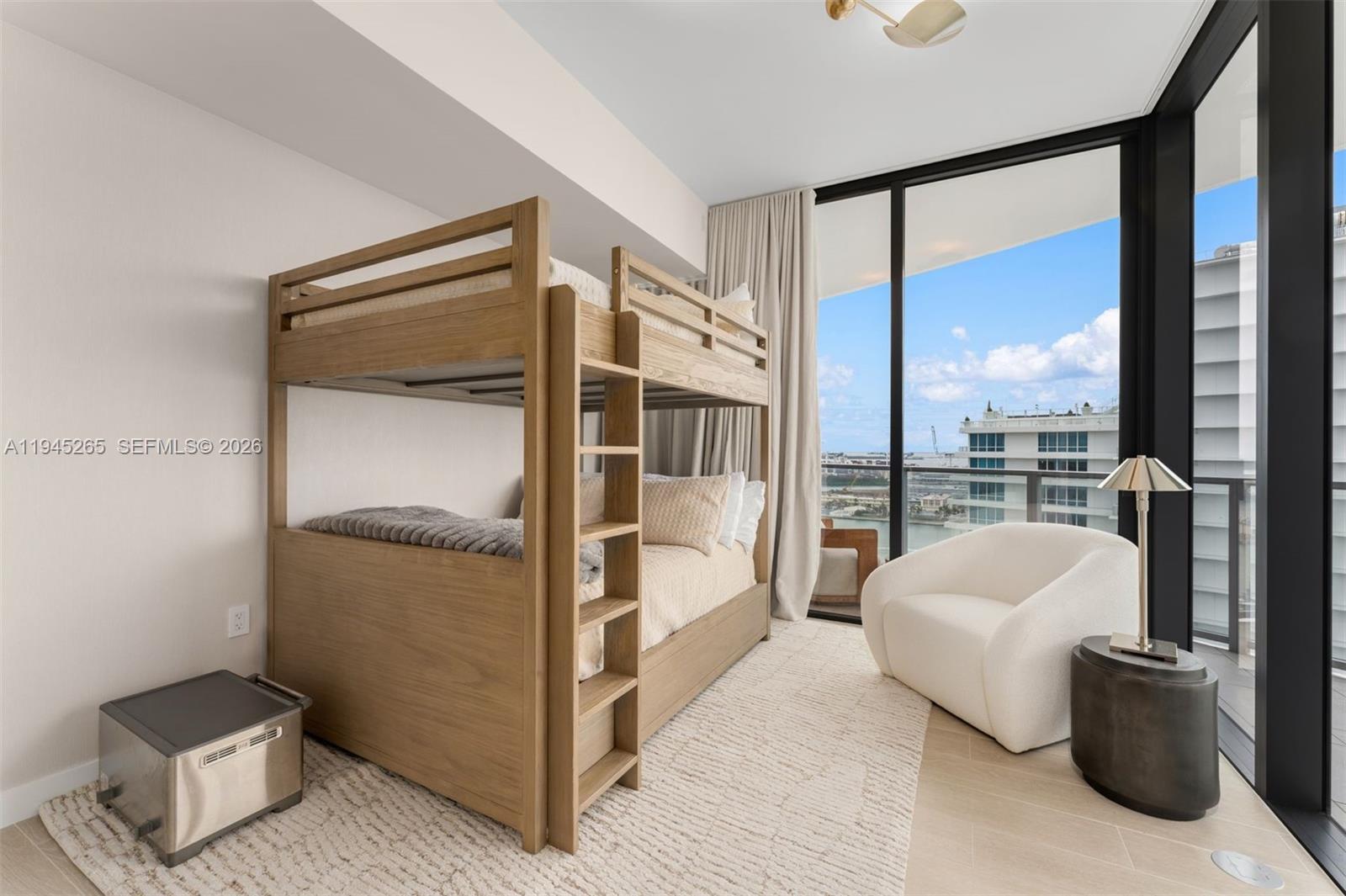 500 Alton Rd #2105, Miami Beach FL 33139