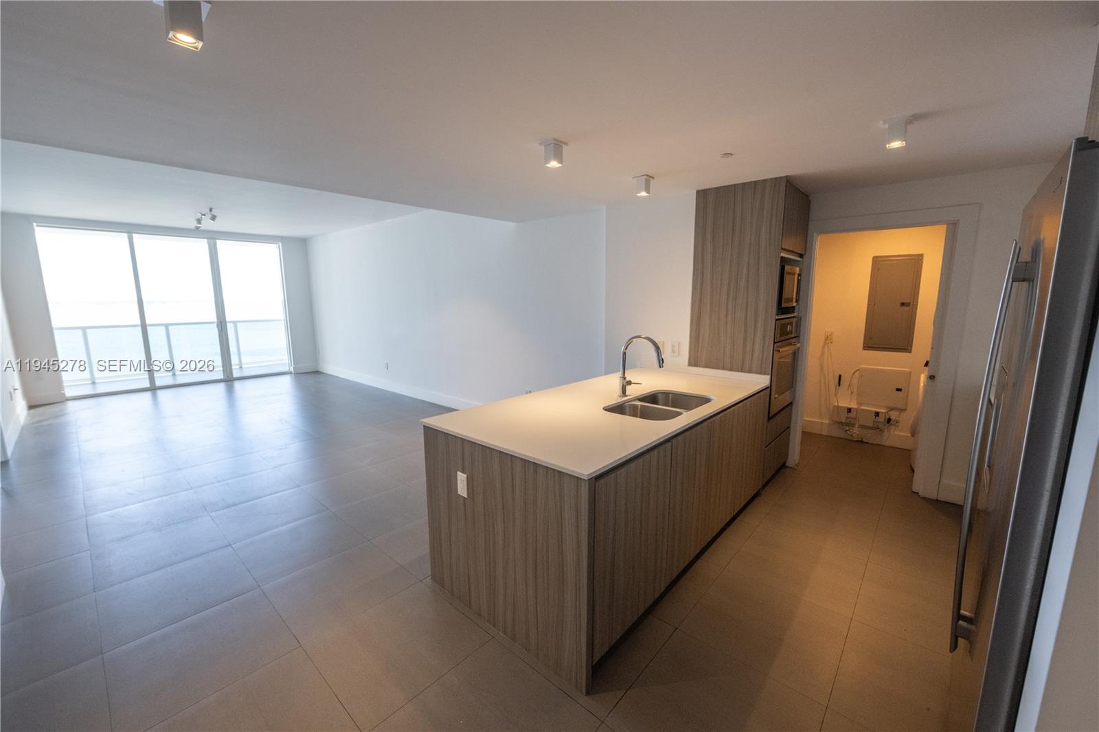 600 NE 27 St #1602, Miami FL 33137