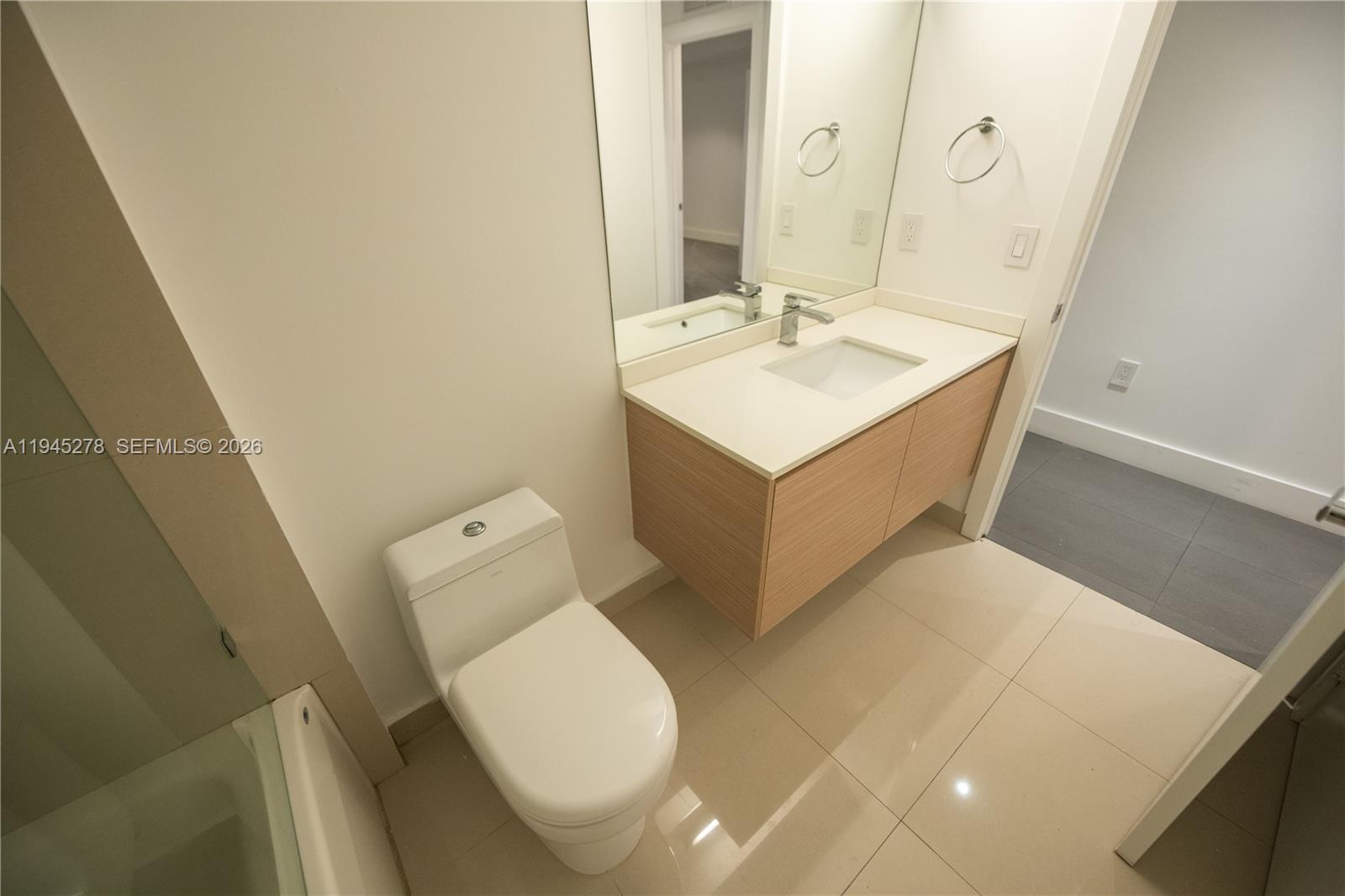 600 NE 27 St #1602, Miami FL 33137