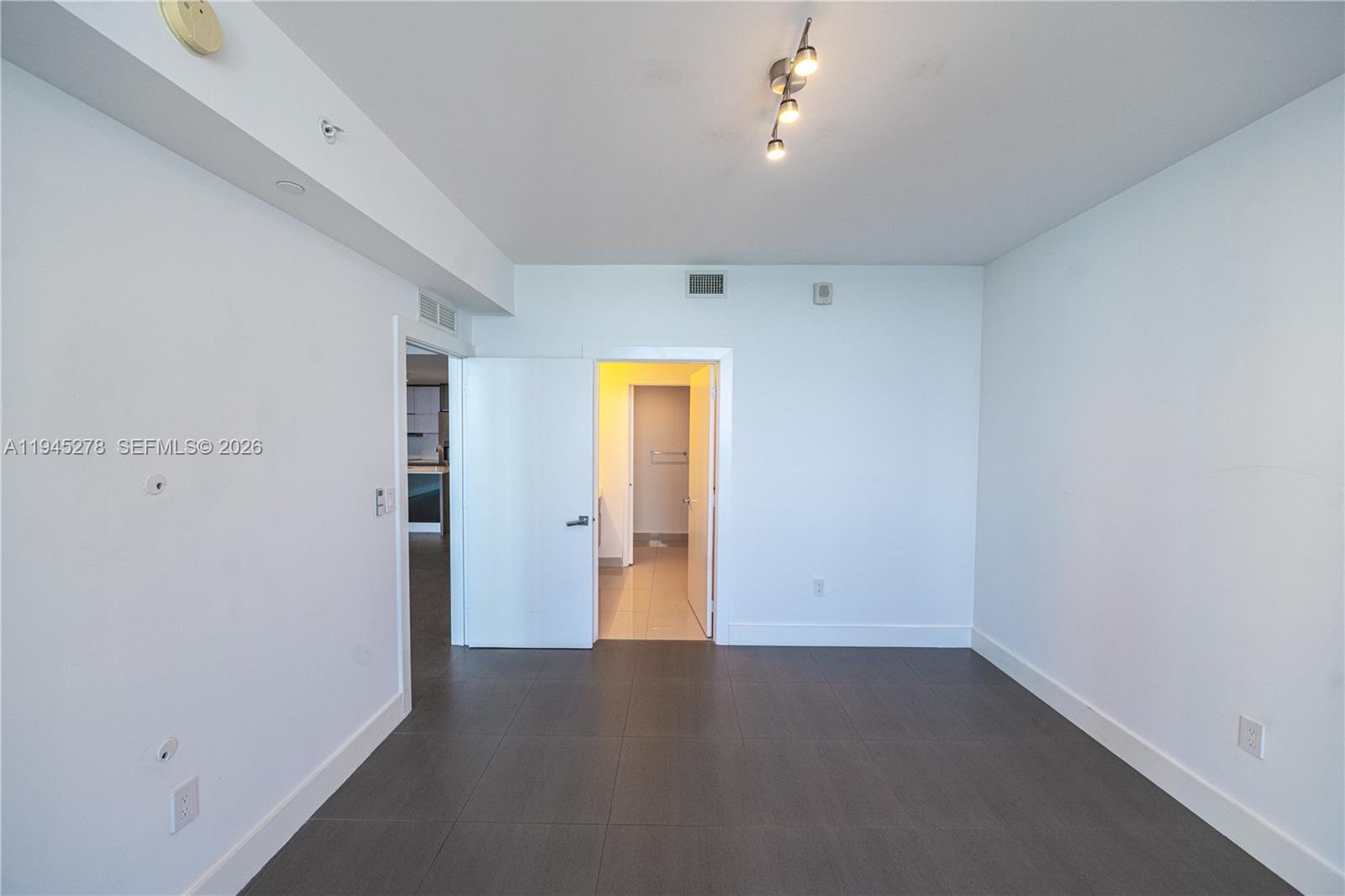 600 NE 27 St #1602, Miami FL 33137