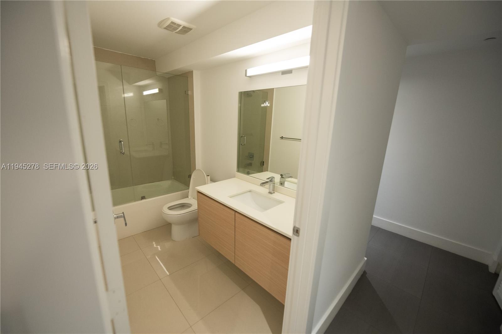 600 NE 27 St #1602, Miami FL 33137