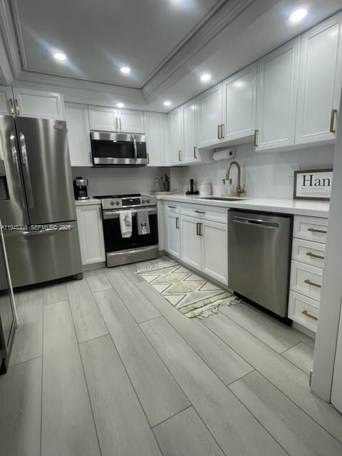 520 Brickell Key Dr #A701, Miami FL 33131