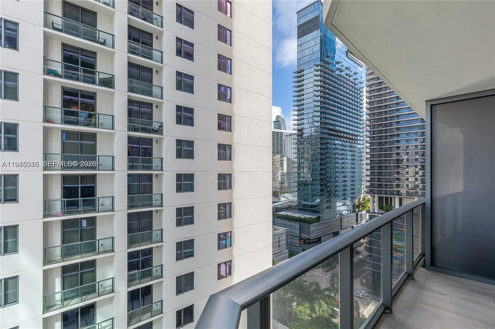 55 SW 9th St #1608, Miami FL 33130