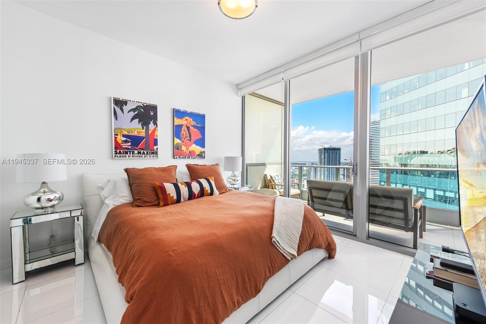 200 Biscayne Boulevard Way #4511, Miami FL 33131