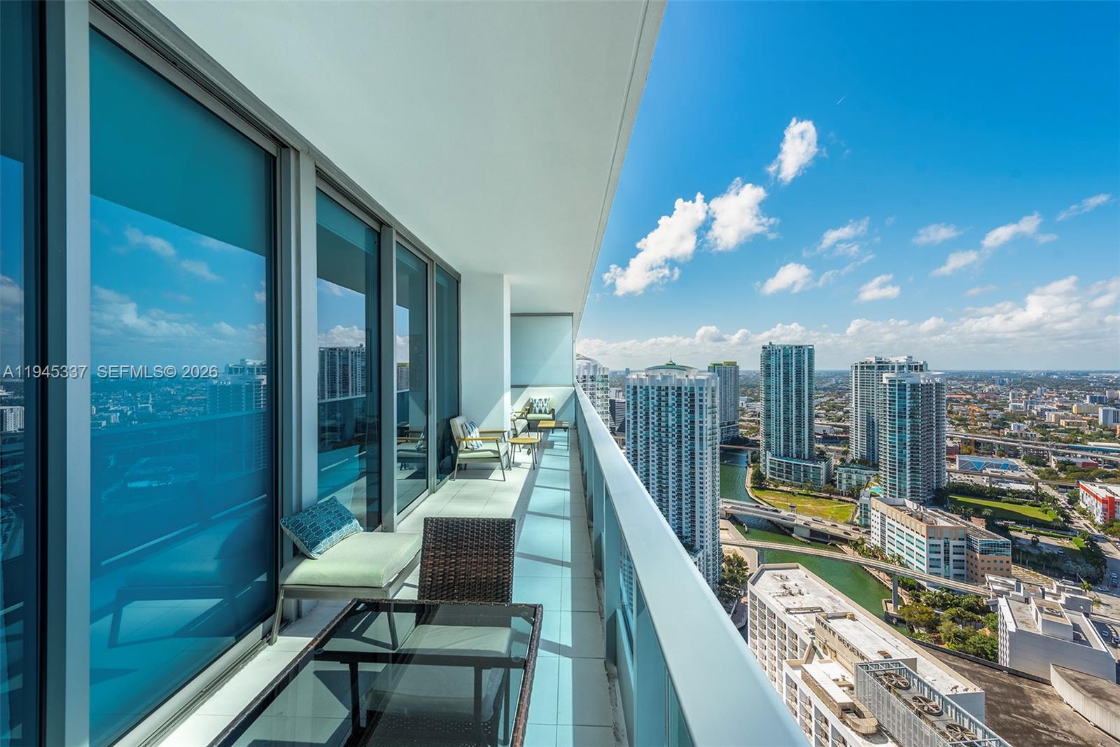 200 Biscayne Boulevard Way #4511, Miami FL 33131