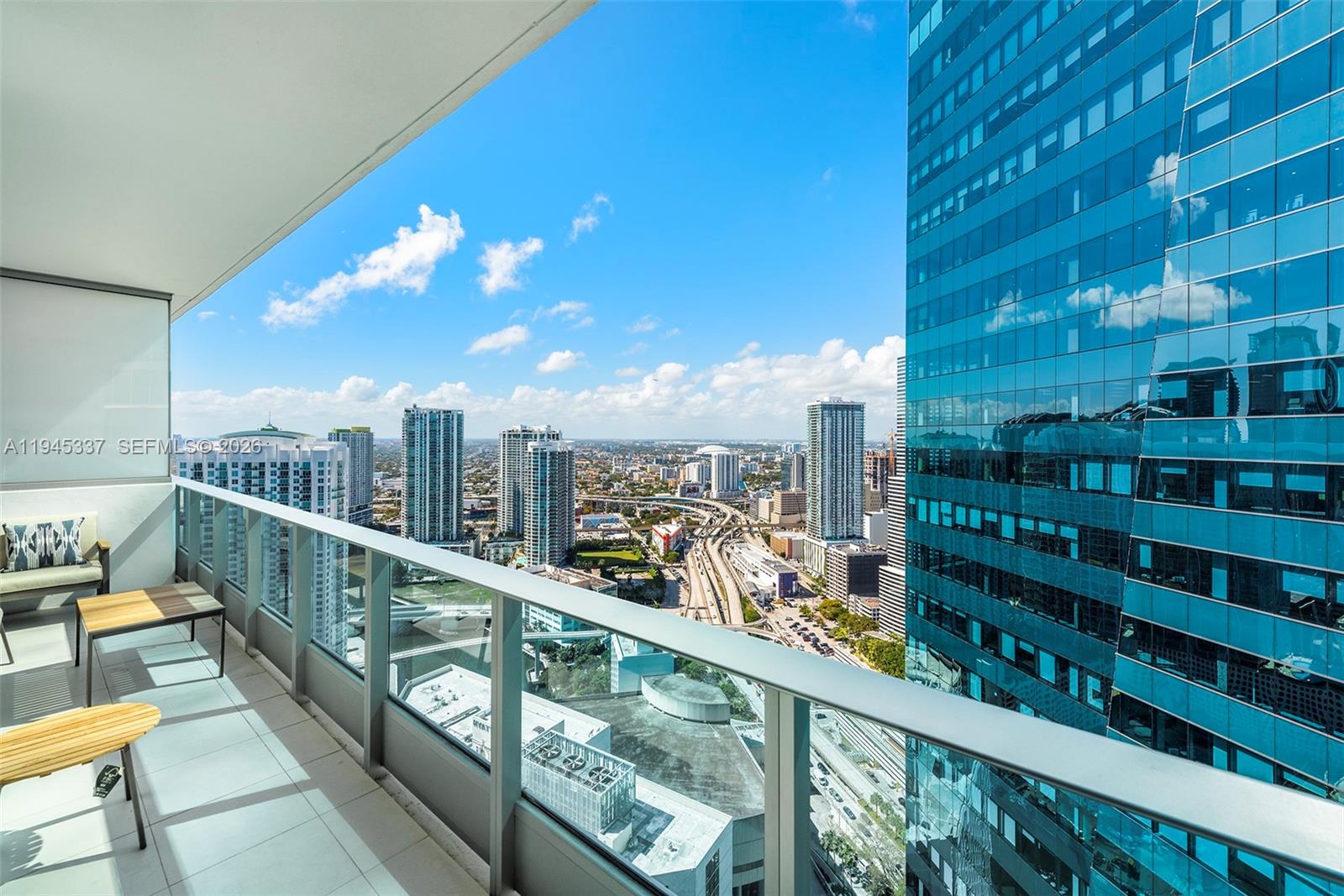 200 Biscayne Boulevard Way #4511, Miami FL 33131