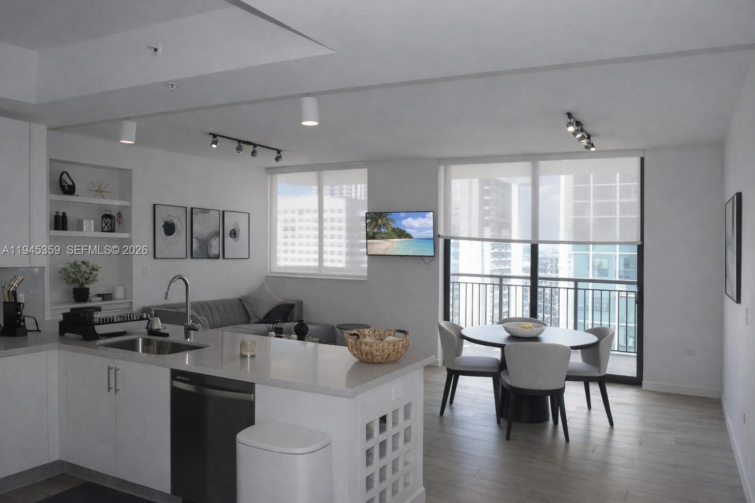 999 SW 1st Ave #2214, Miami FL 33130