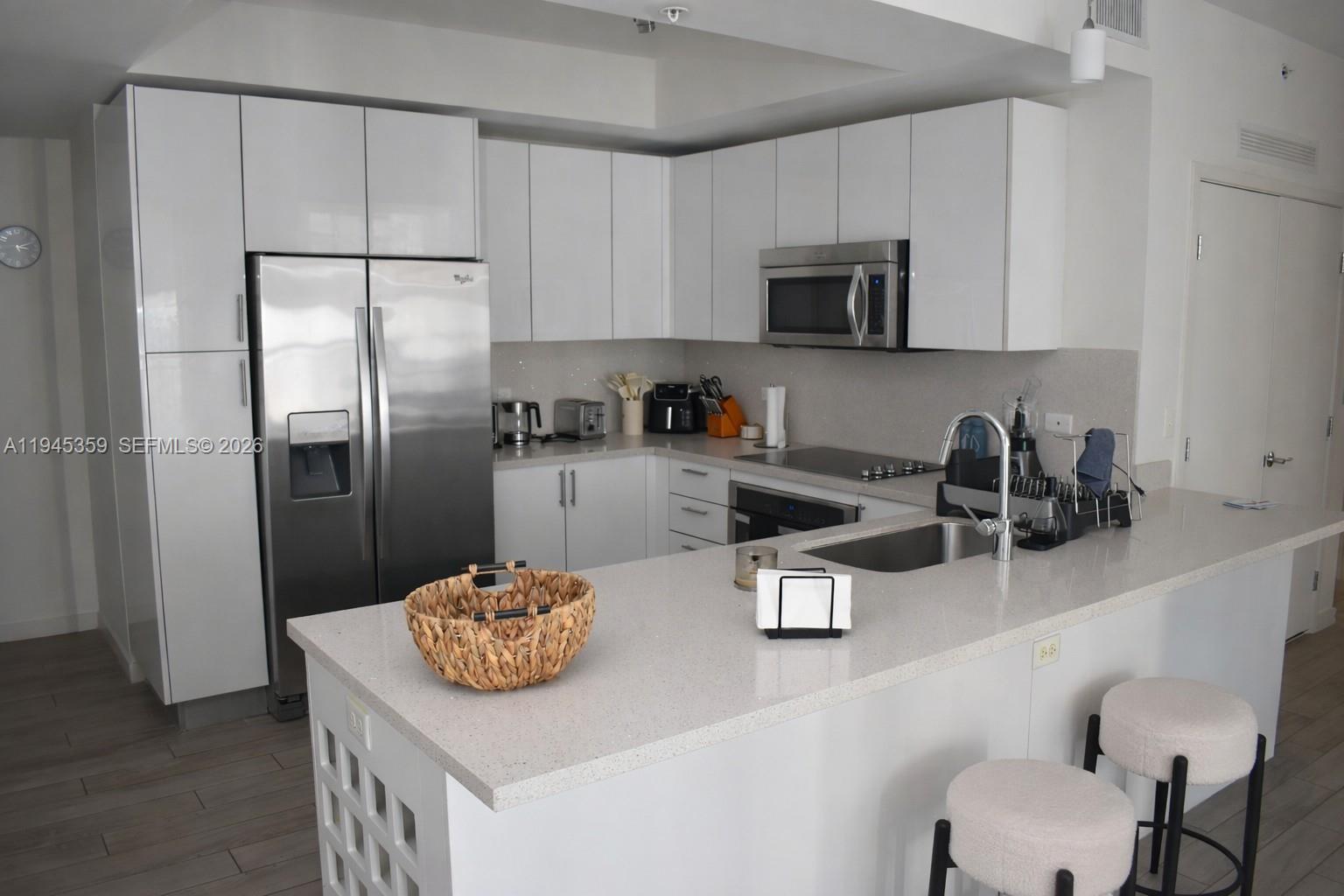 999 SW 1st Ave #2214, Miami FL 33130
