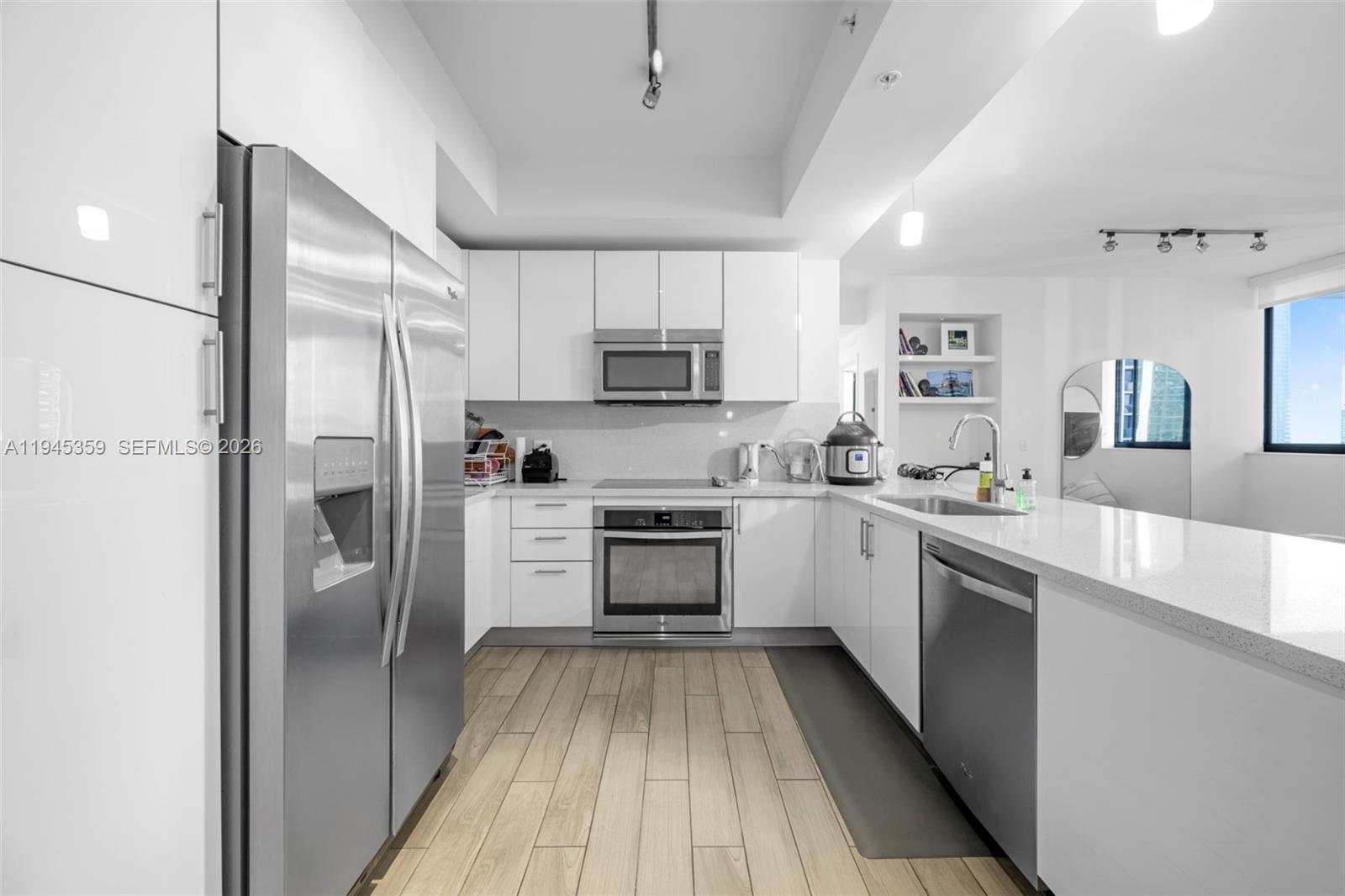 999 SW 1st Ave #2214, Miami FL 33130