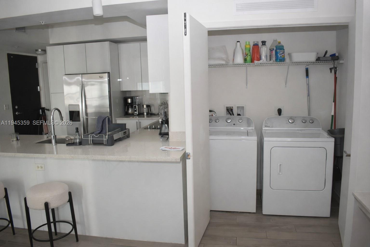 999 SW 1st Ave #2214, Miami FL 33130