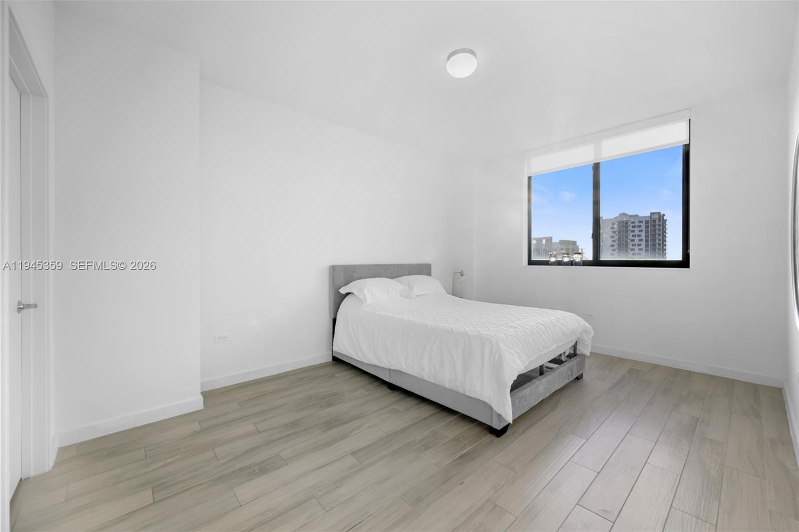 999 SW 1st Ave #2214, Miami FL 33130