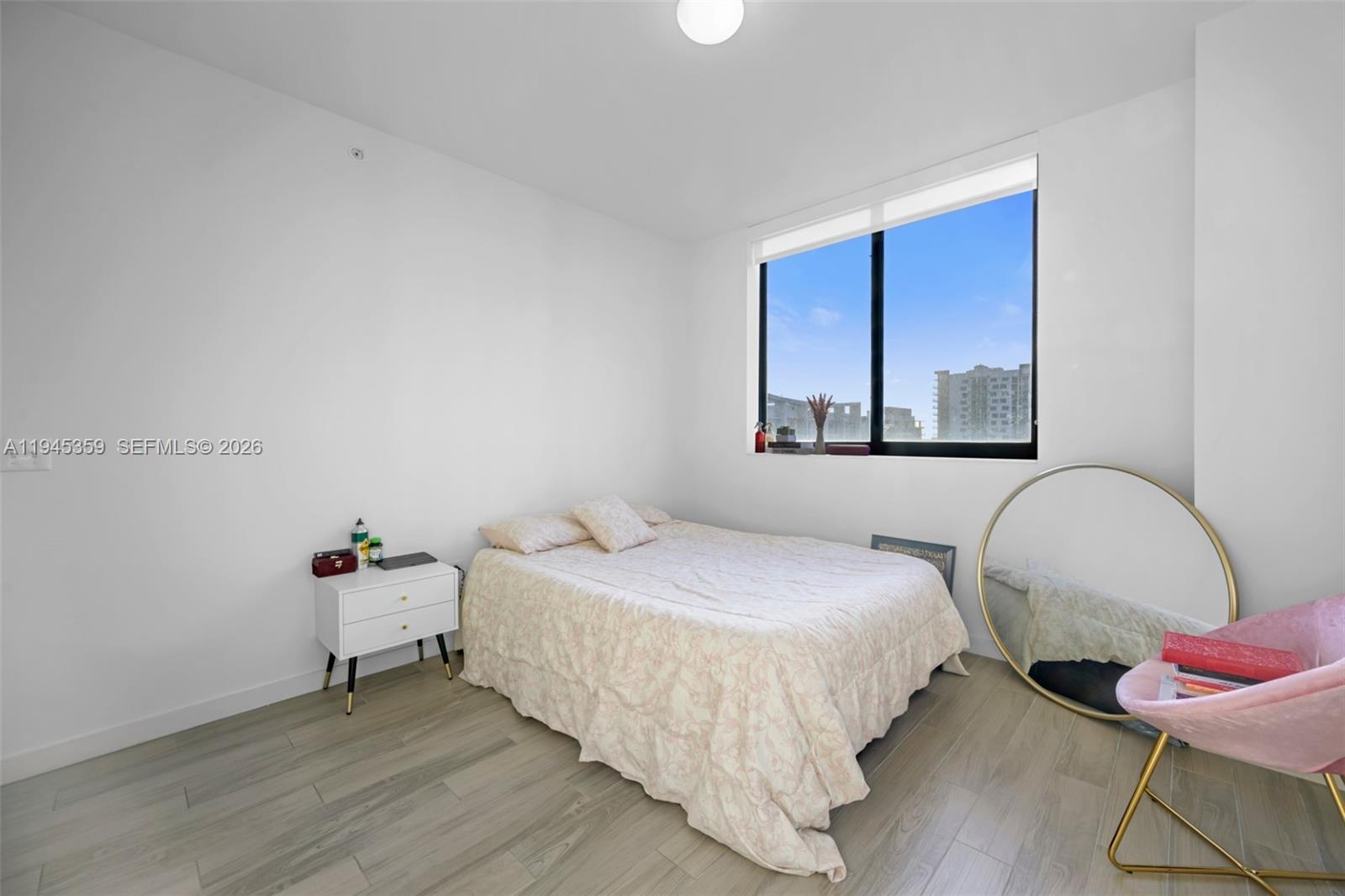 999 SW 1st Ave #2214, Miami FL 33130
