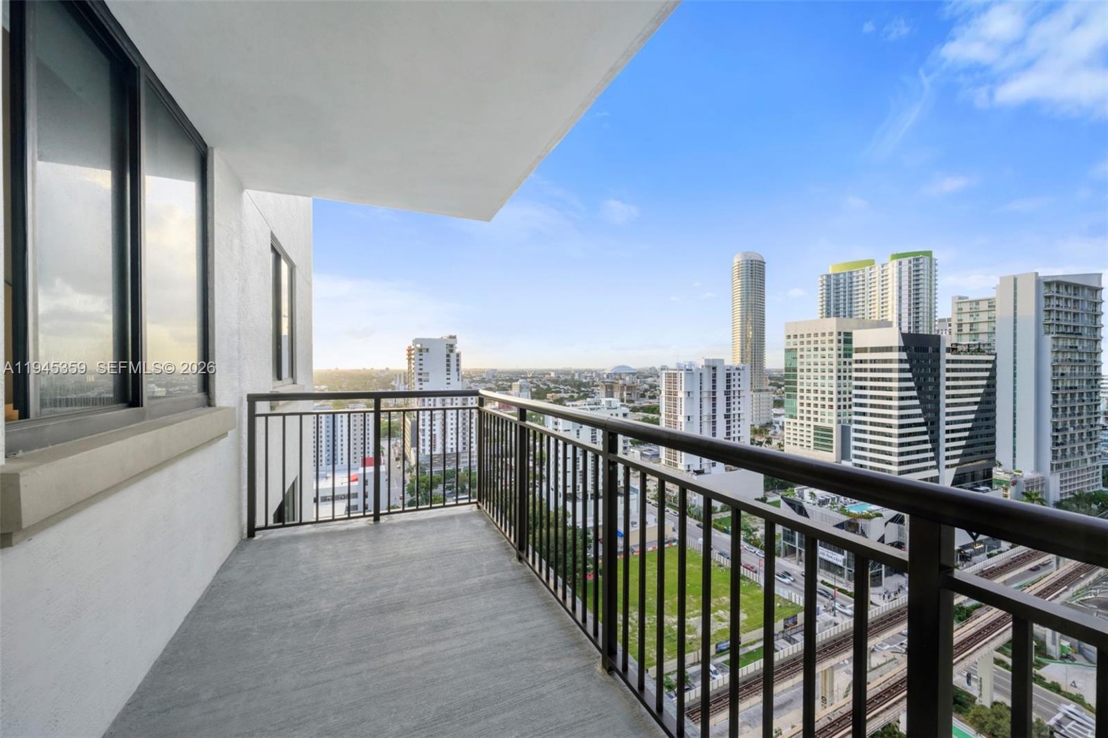 999 SW 1st Ave #2214, Miami FL 33130