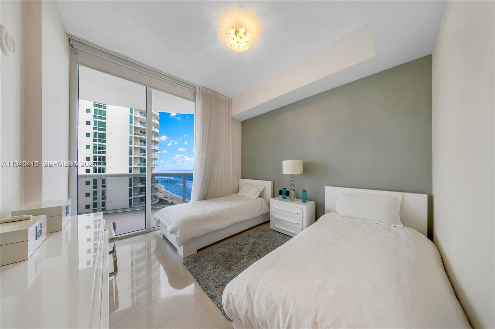 16001 Collins Ave #1502, Sunny Isles Beach FL 33160